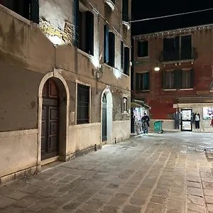 Guest house Lions, Venice